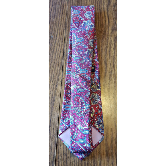Johnny Carson Paisley Red and Blue Mens Vintage Necktie Tie - Picture 2 of 4
